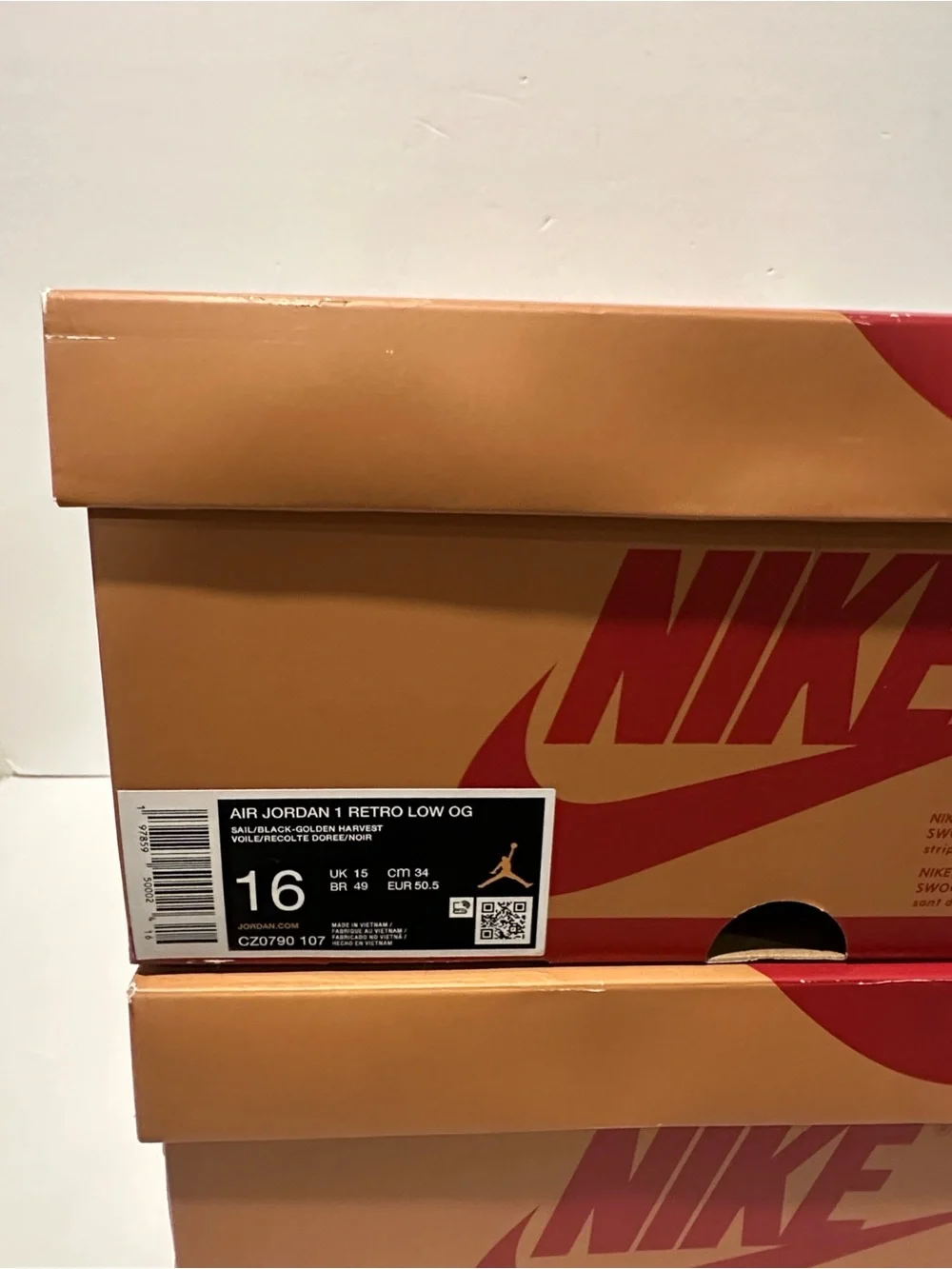 Air Jordan 1 Retro OG Low ‘Rookie of the Year’ (CZ0790-107) Sz: 16 / 17